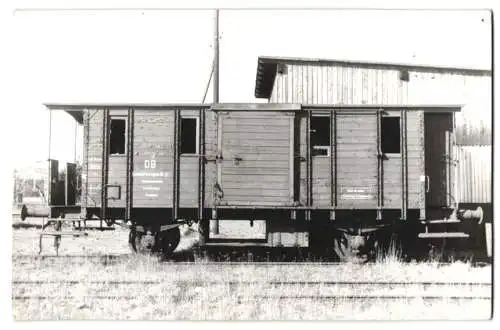 Fotografie Deutsche Bahn, Eisenbahn Bahnhofsdienstwagen Nr. 67 Neumünster