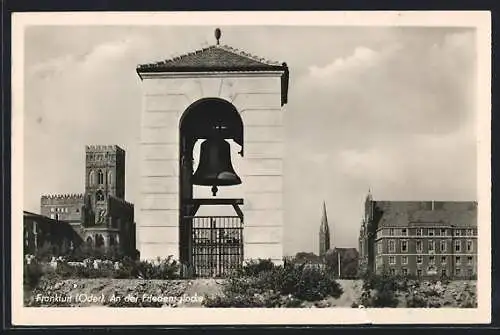 AK Frankfurt /Oder, An der Friedensglocke