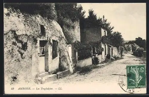 AK Amboise, Les Troglogytes