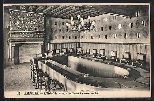 AK Amboise, L'Hotel de Ville, Salle du Conseil