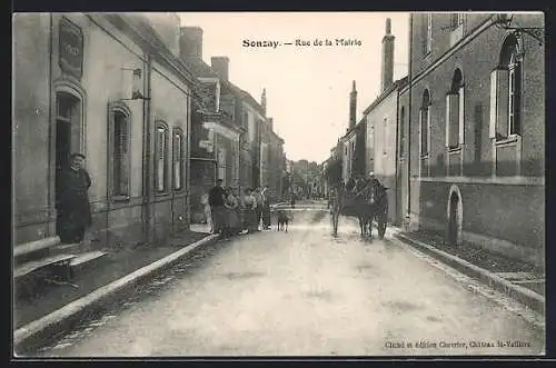 AK Sonzay, Rue de la Mairie