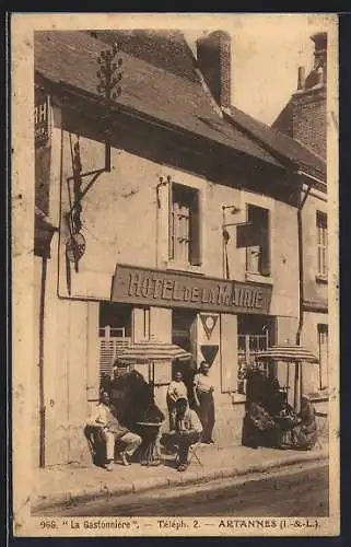 AK Artannes /I.-et-L., Hotel de la Mairie