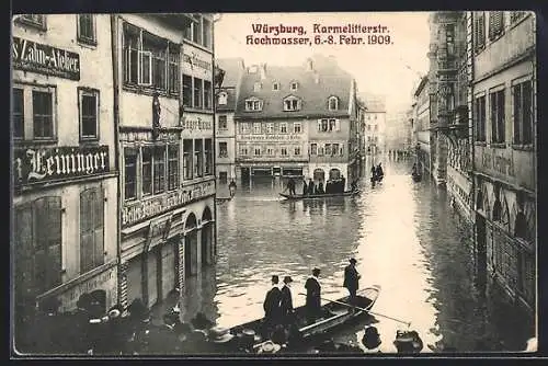 AK Würzburg, Hochwasser 1909, Karmelitterstrasse mit Geschäften und Booten
