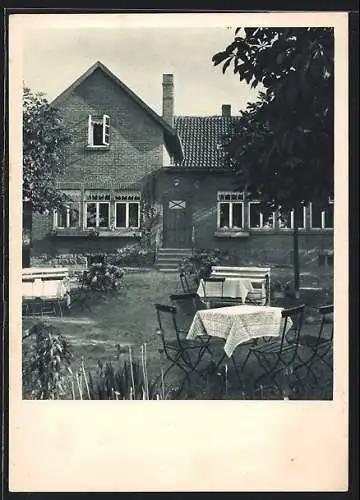 AK Stadthagen, Das Gasthaus Wendthöhe v. Karl Krannich, Gartenbereich