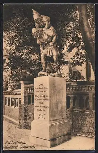 AK Hildesheim, Huckauf-Denkmal im Park