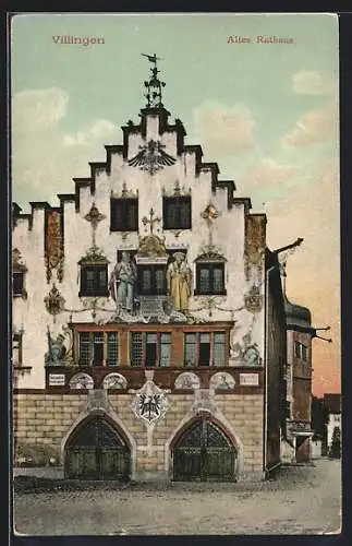 AK Villingen / Schwarzwald, Fassade des Alten Rathaus mit Figuren