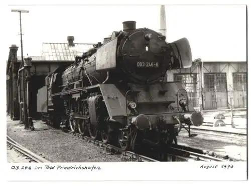 Fotografie unbekannter Fotograf, Ansicht Friedrichshafen, Deutsche Bahn, Dampflok, Lokomotive Nr 003 246-6