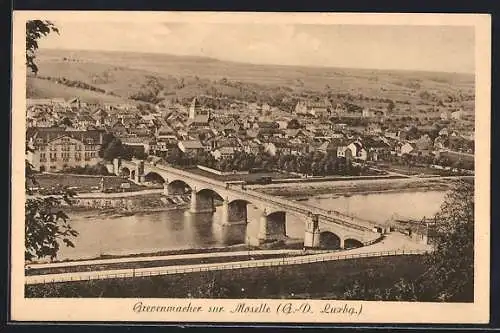 AK Grevenmacher sur Moselle, Gesamtansicht mit der Brücke