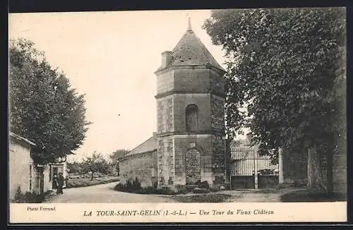 AK La Tour-Saint-Gelin /Indre-et-Loire, Une Tour du Vieux Chateau