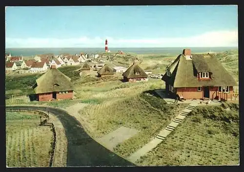 AK Hörnum /Sylt, Reetgedeckte Häuser und Leuchtturm