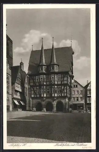 AK Alsfeld in Hessen, Marktplatz und Rathaus