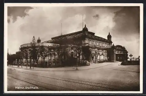 AK Mainz, Stadthalle mit Strassenpartie