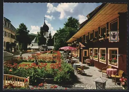 AK Hinterzarten /Schwarzwald, Hotel Adler mit Garten