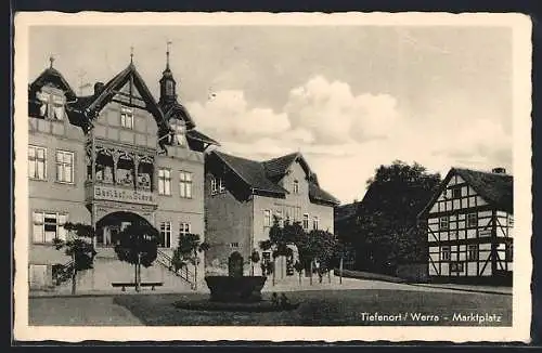 AK Tiefenort /Werra, Marktplatz mit Gasthof zum Stern und Brunnen