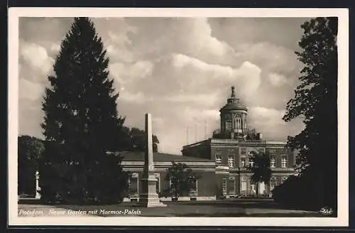 AK Potsdam, Neuer Garten mit Marmor-Palais