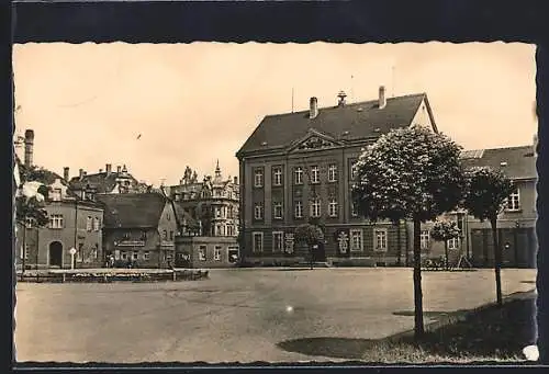 AK Gössnitz / Thür., Rathaus am Freiheitsplatz