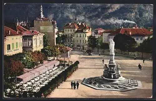 AK Bozen, Walterplatz mit Denkmal Walter von der Vogelweide u. Hotel Greif