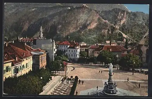 AK Bozen, Waltherplatz mit Blick auf den Virgl