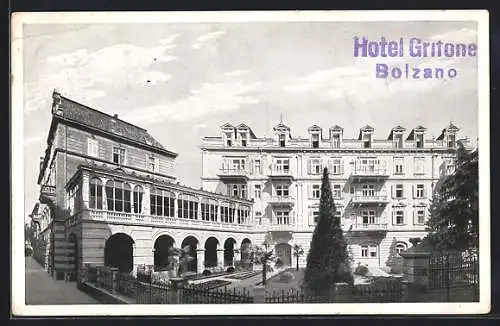 AK Bolzano, Hotel Grifone-Greif mit Park