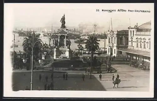 AK Valparaiso, Monumento Arturo