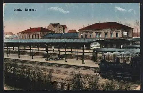 AK Lehrte, Bahnhof mit einfahrendem Zug