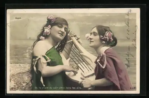 AK Et le chant du soir vibre dans les airs, Frauen mit einer Leier