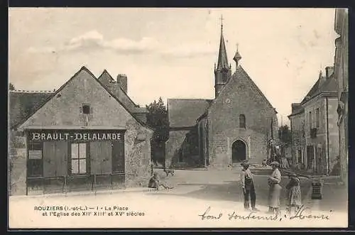 AK Rouziers, La Place et l`Eglise des XIIe, XIIIe et XVe siècles