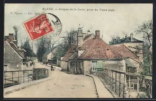 AK Bléré, Avenue de la Croix, prise du Vieux pont