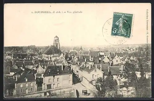 AK Bourgueil, Vue générale avec la Tour de l`Église