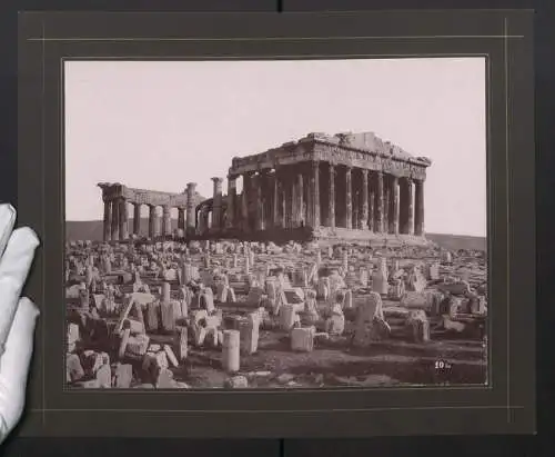 Fotografie unbekannter Fotograf, Ansicht Athen, Akropolis, Tempel des Parthenon, Trümmerfeld, Otto Rubensohn Expedition