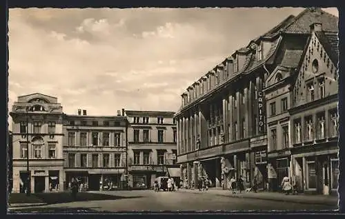 AK Güstrow / Meckl., Markt mit Hotel Stadt Güstrow