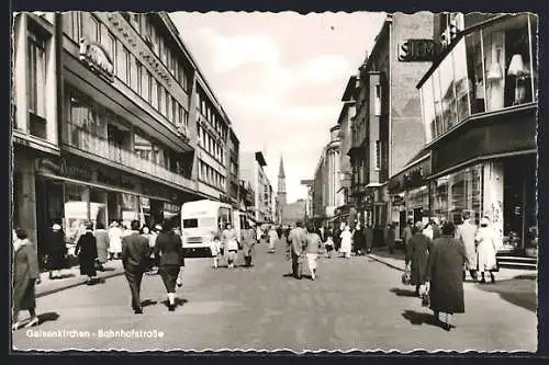 AK Gelsenkirchen, Bahnhofstrasse mit Geschäften