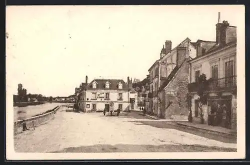 AK Véretz /Indre-et-Loire, Place Paul Louis Courier