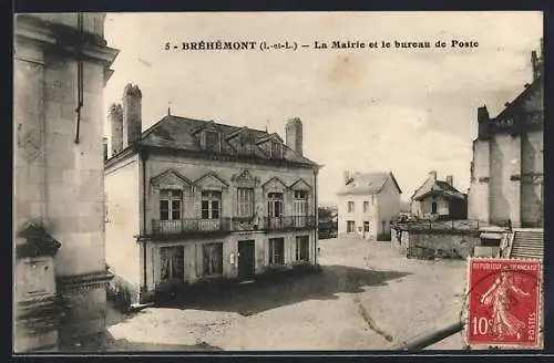 AK Bréhémont /I.-et-L., La Mairie et le bureau de Poste