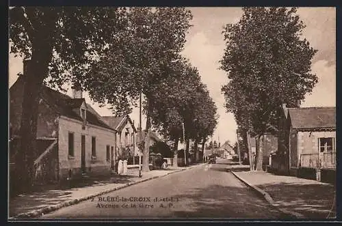 AK Bléré-la-Croix, Avenue de la Gare