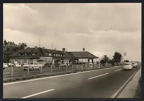 AK Blick auf die Autobahn-Raststätte Köckern