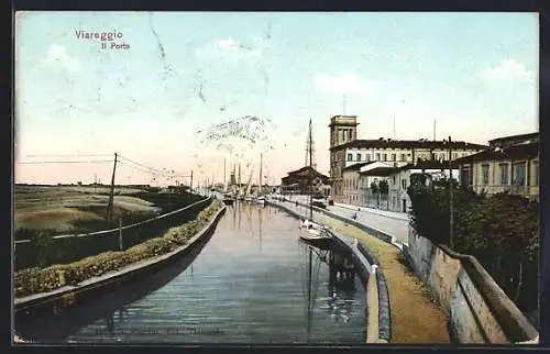 AK Viareggio, Il Porto