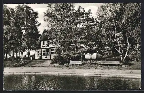 AK Wollingst, Naturfreundehaus Wollingster-See mit Uferpartie