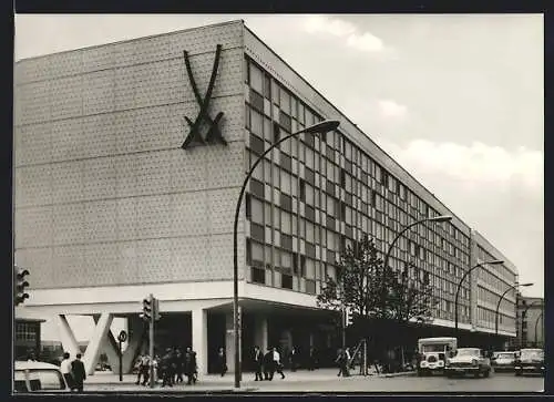 AK Berlin, Appartementhaus, Unter den Linden