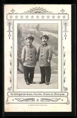 AK Liliputaner Zwillingsbrüder Gustav und Paul Horn, 125 cm gross