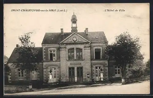 AK Saint-Christophe-sur-le-Nais, L`Hotel de Ville, Rathaus