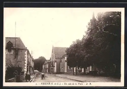 AK Veigné /I.-et-L., Un coin de la Place