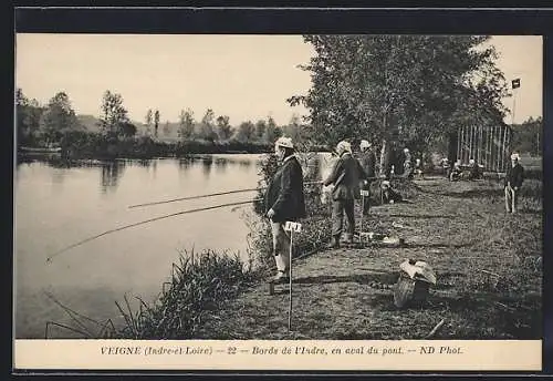 AK Veigne /I.-et-L., Bords de l`Indre, en aval du pont