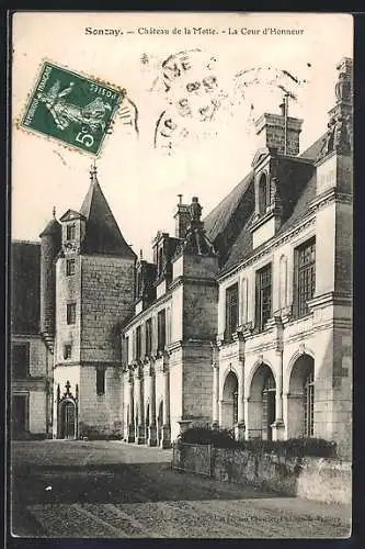 AK Sonzay, Château de la Motte, La Cour d`Honneur