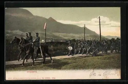 AK Schweizer Infanterie auf dem Marsch