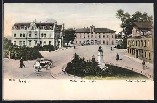 AK Aalen, Bahnhofspartie mit Bahnhof und Denkmal aus der Vogelschau