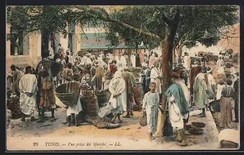 AK Tunis, Vue prise au Marche, Marchands et Acheteurs