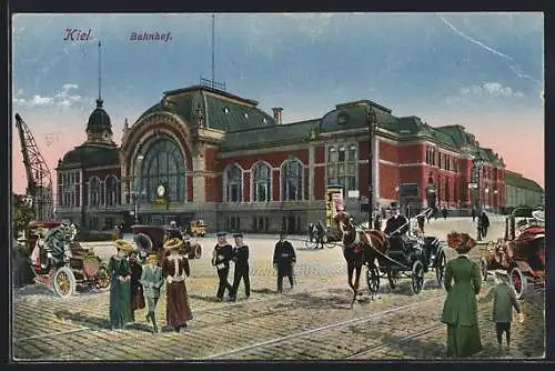 AK Kiel, Passanten am Bahnhof