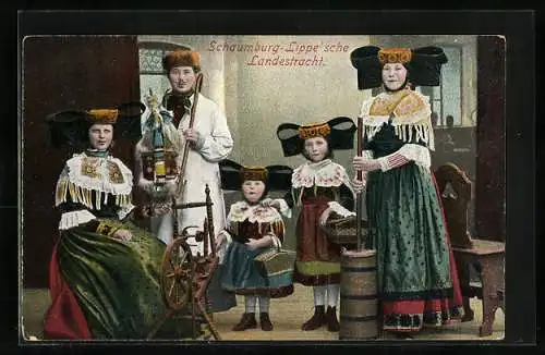 AK Frauen mit Spinnrad und Butterfass in Schaumburg-Lippscher Landestracht