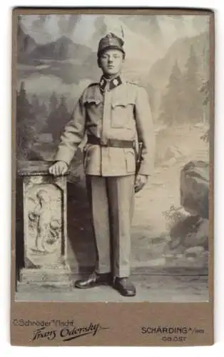 Fotografie Franz Odersky, Schärding a. Inn, junger K.u.K. Gebirgstrupp Soldat in Uniform vor einer Studiokulisse